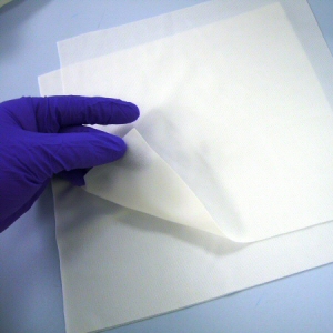 Laser Sealed Polywipe (23 x 23 cm)