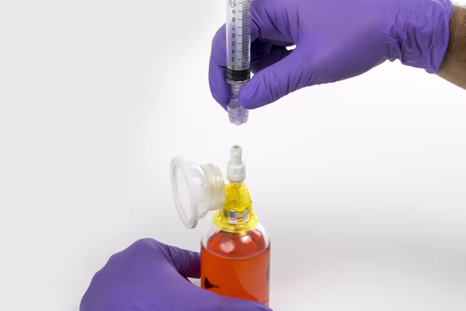 Arisure<sup>®</sup> Closed Vial Adapters